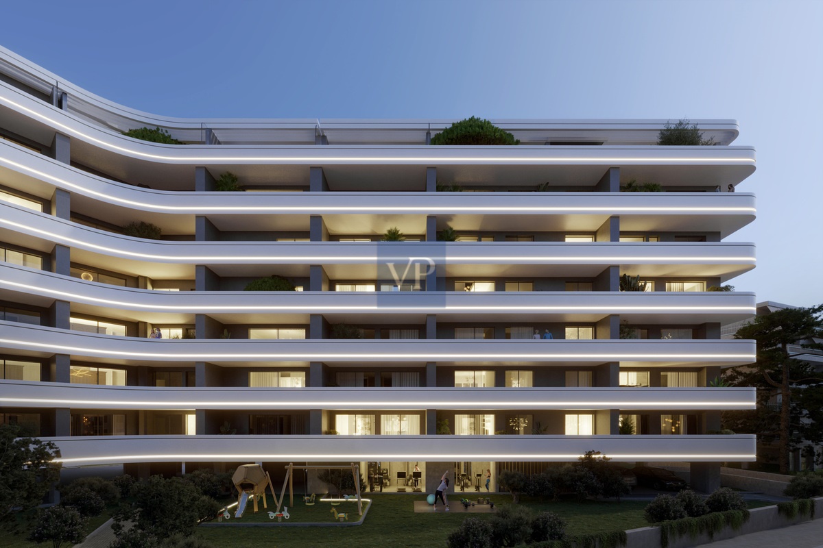 Azure Heights V: Luxury Apartment in P. Faliro