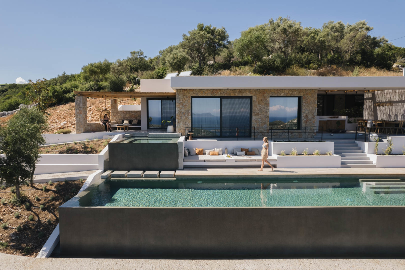 a9ded18b5b9246918894ddad8574fc59