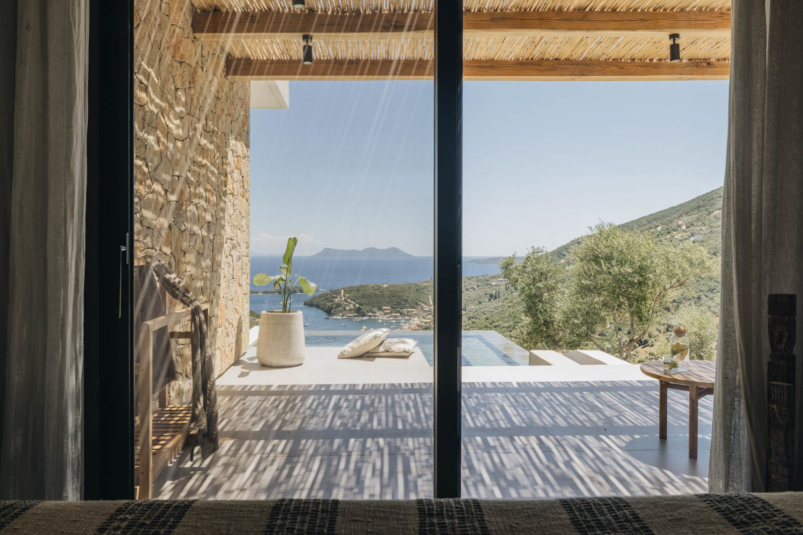 e7d703d05b2d4037b7dab59c49581cb5