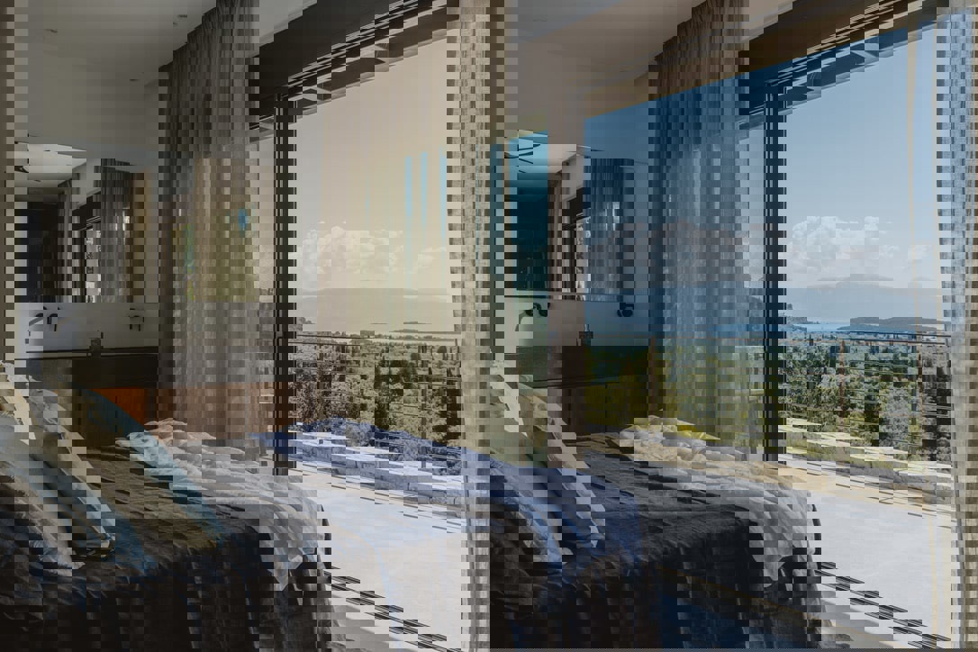 0082fd05bd5546e7836af18a772ca99e