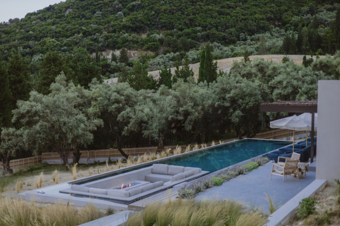 22dbdedfadd847c0a0bbee83f664f28e