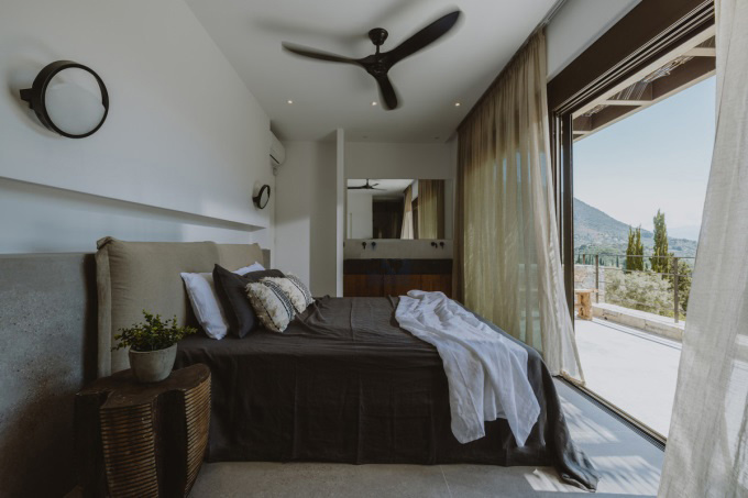 ef0c7b1e6da543228a4c0012ad72b8f0