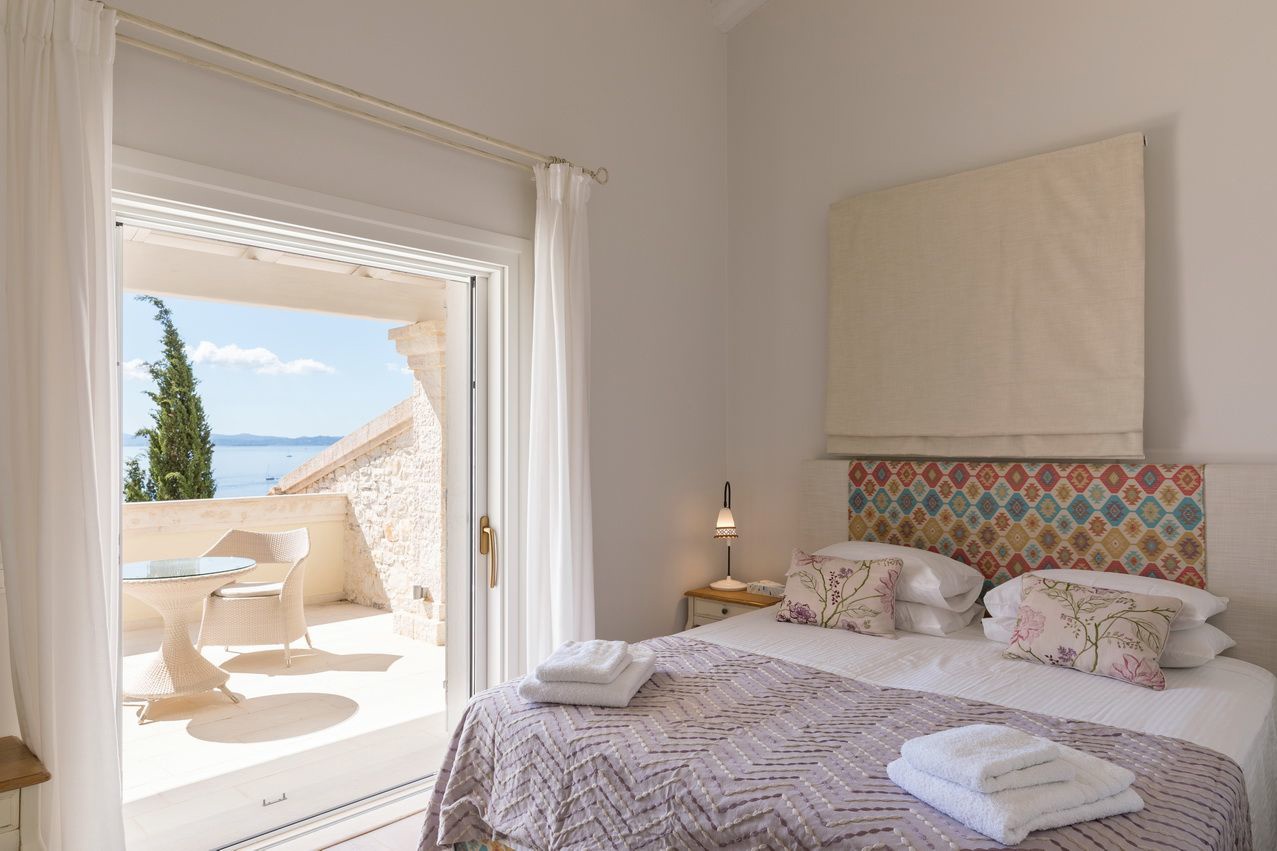 von_poll_real_estate_property_918772_image_21