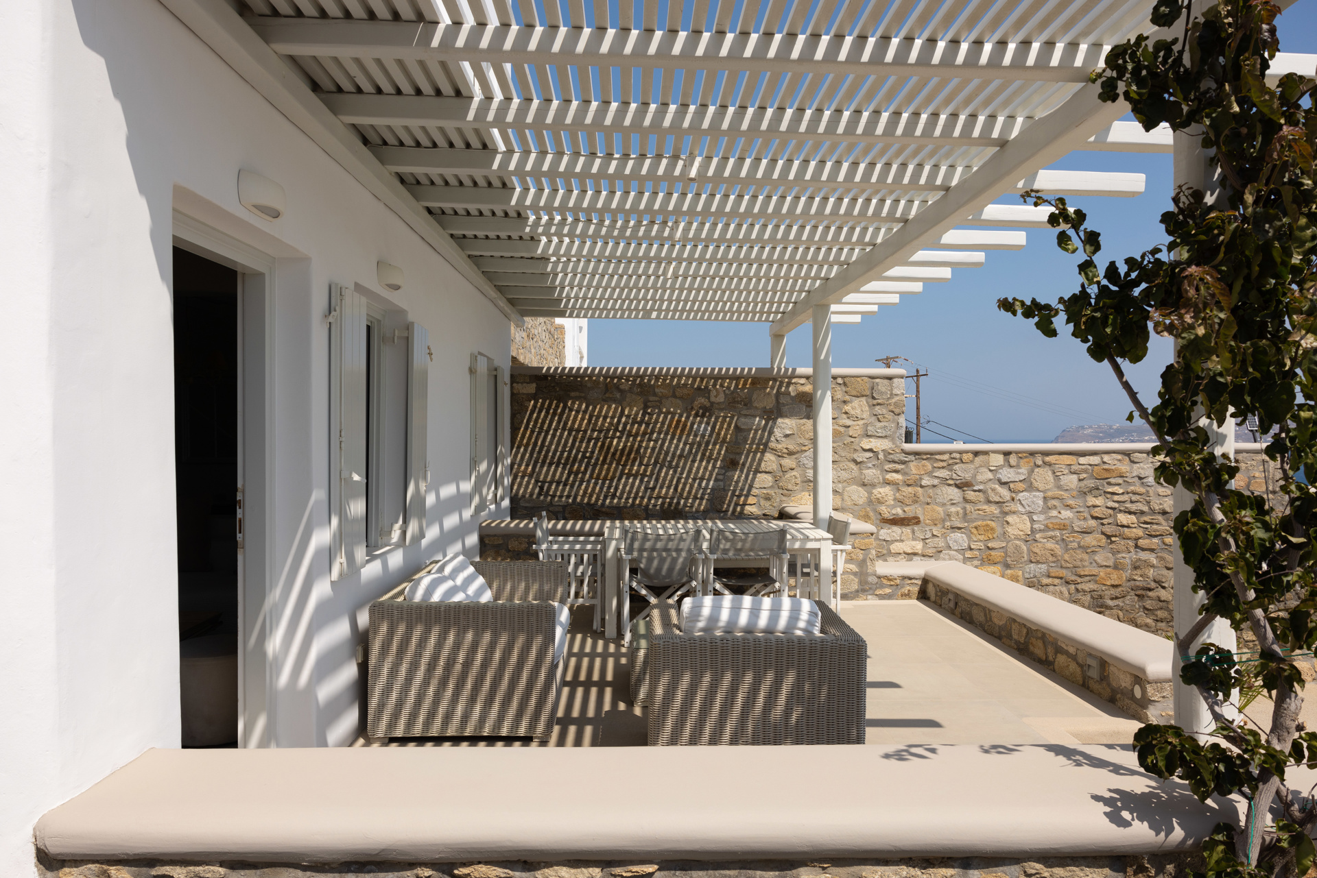 von_poll_real_estate_property_919031_image_7