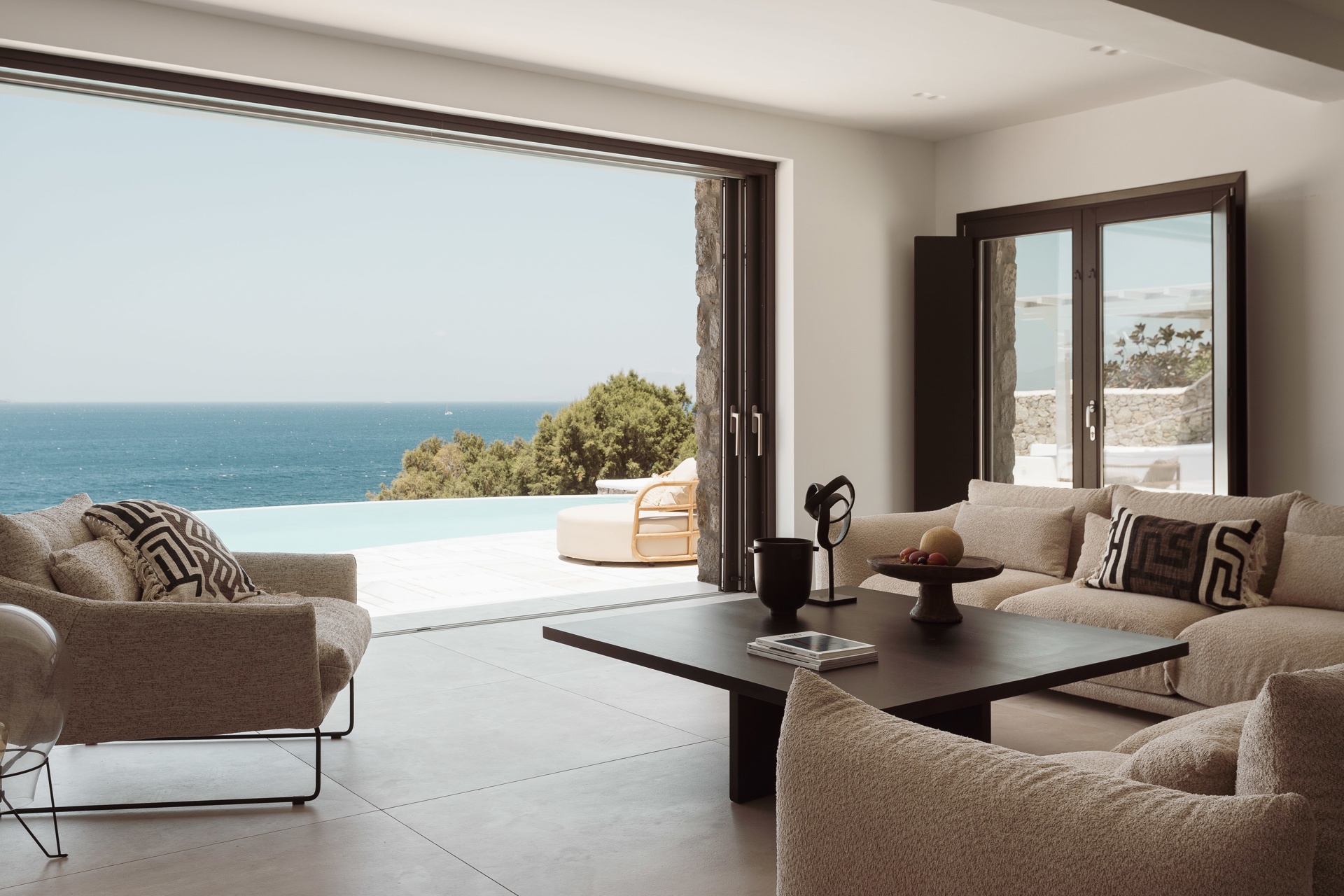 von_poll_real_estate_property_919712_image_8