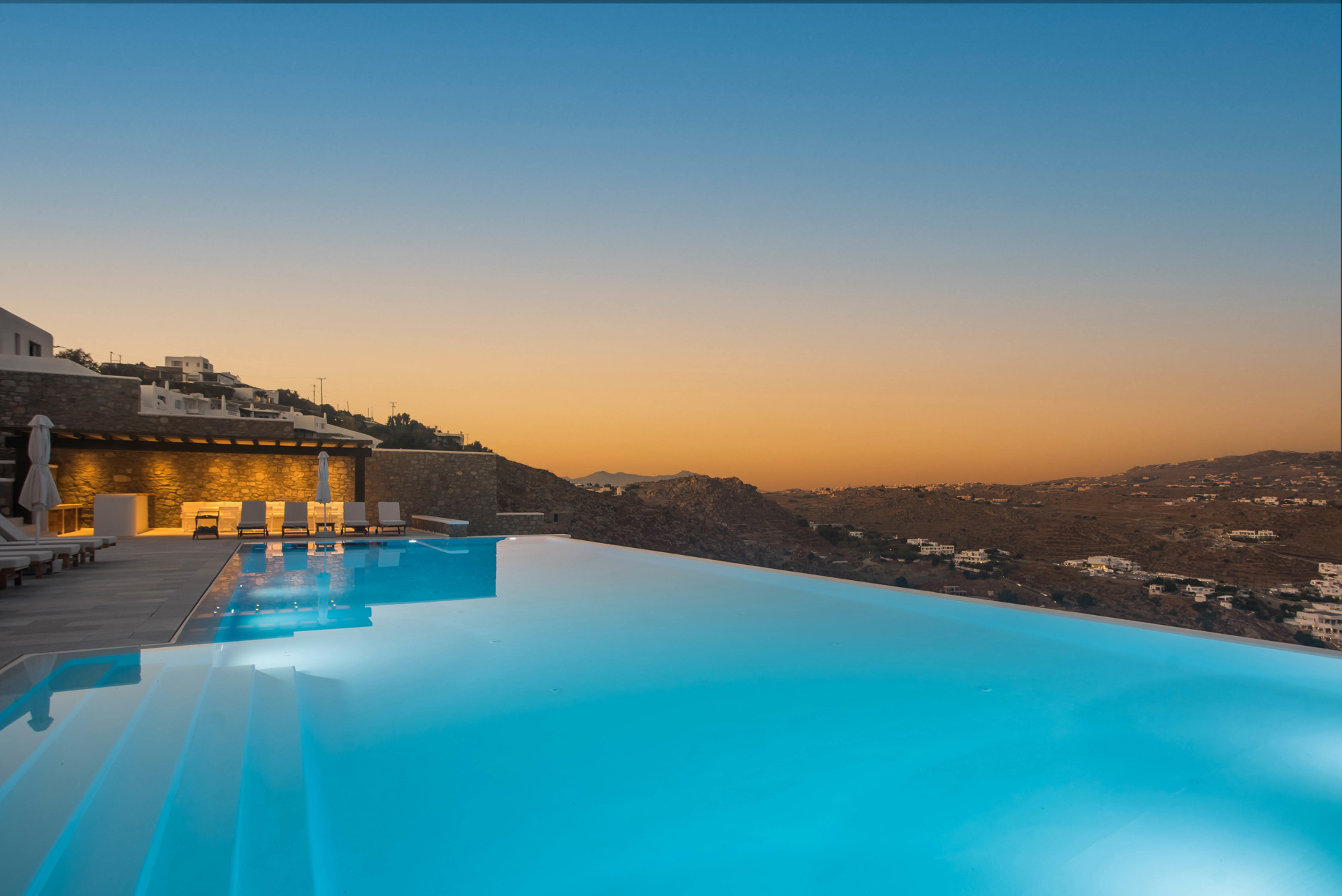 von_poll_real_estate_property_919725_image_26