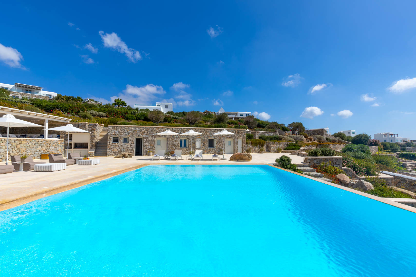 von_poll_real_estate_property_919752_image_5