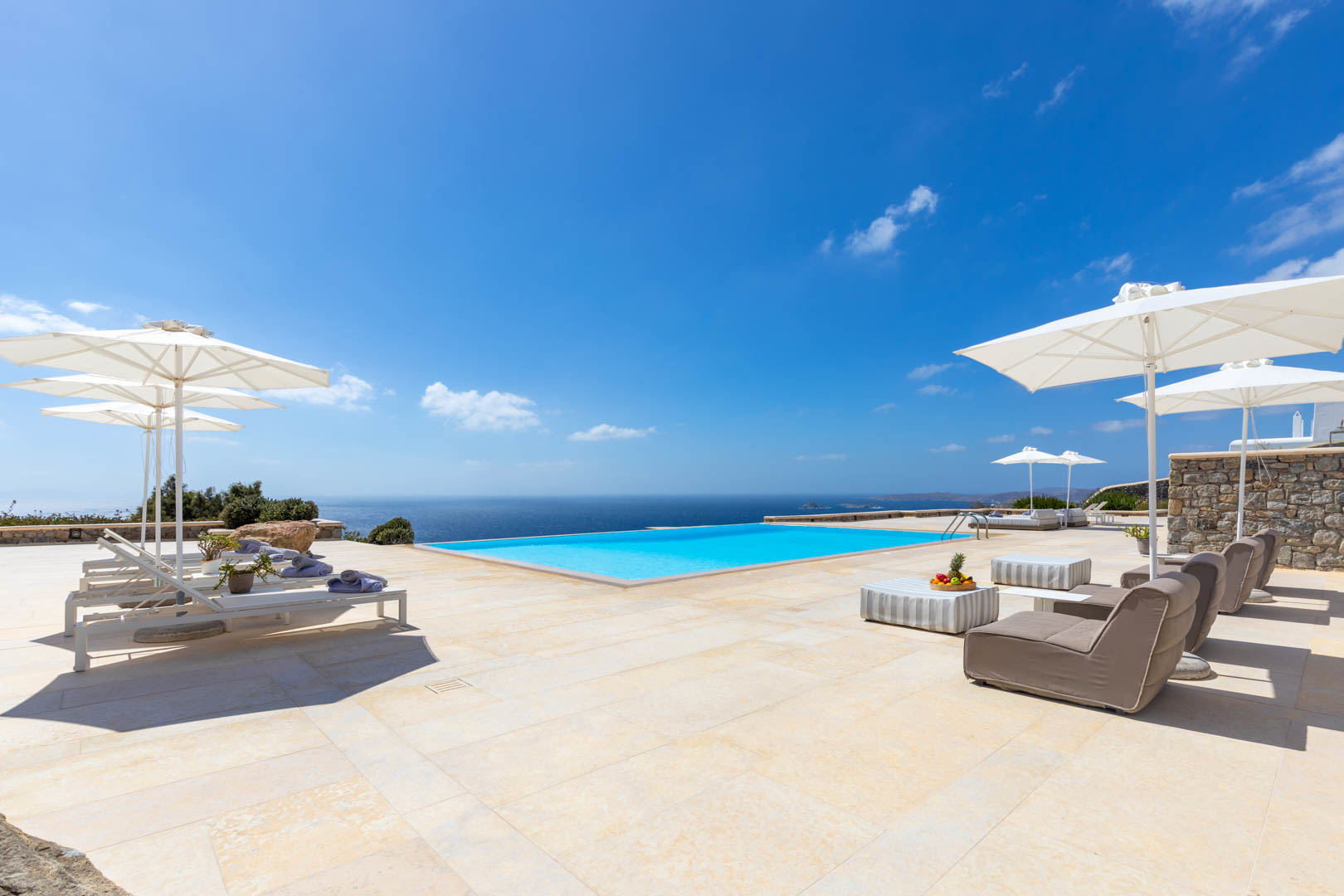 von_poll_real_estate_property_919752_image_4