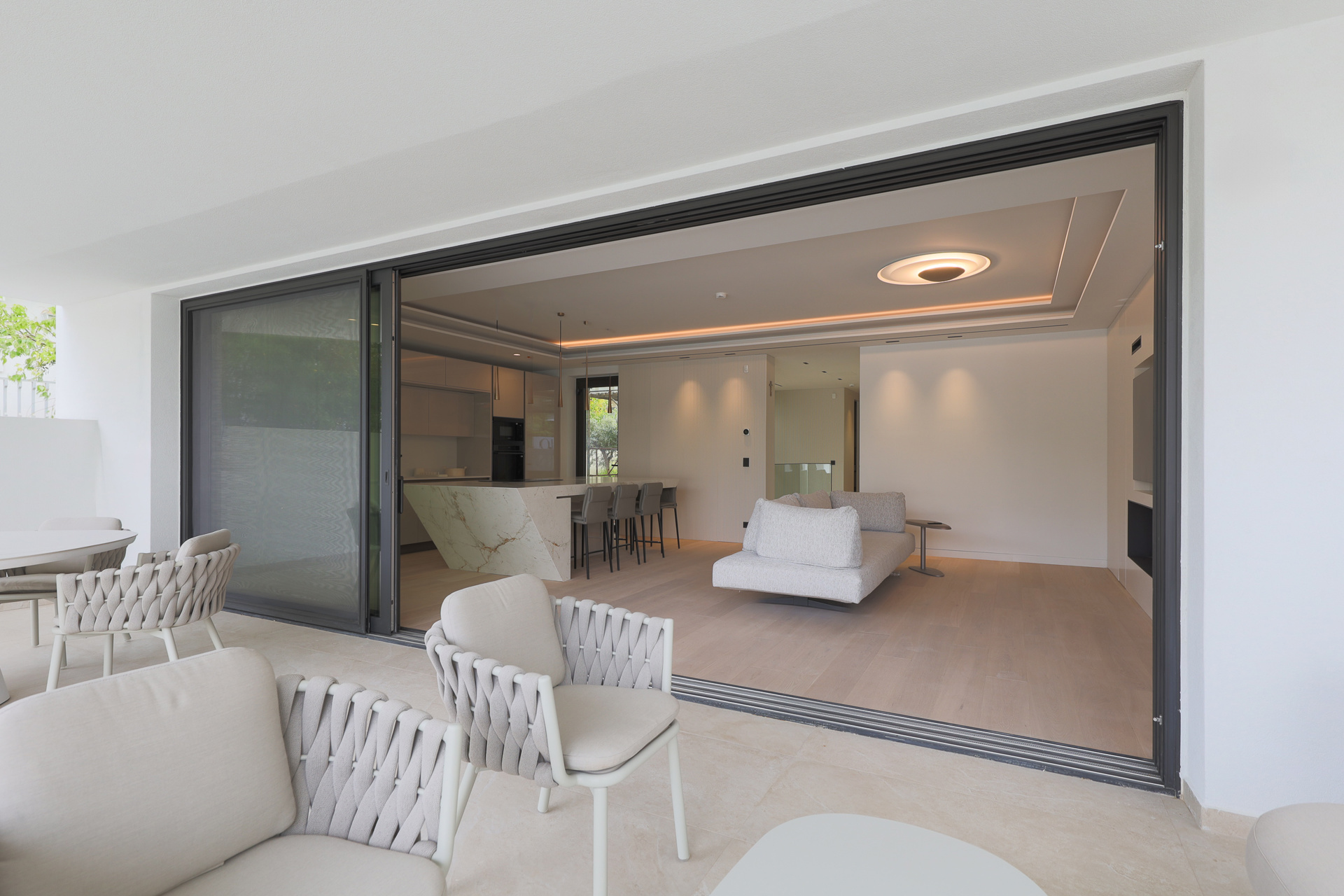 8d18b3c2fd6e4af18f0bb095e9bbbc64