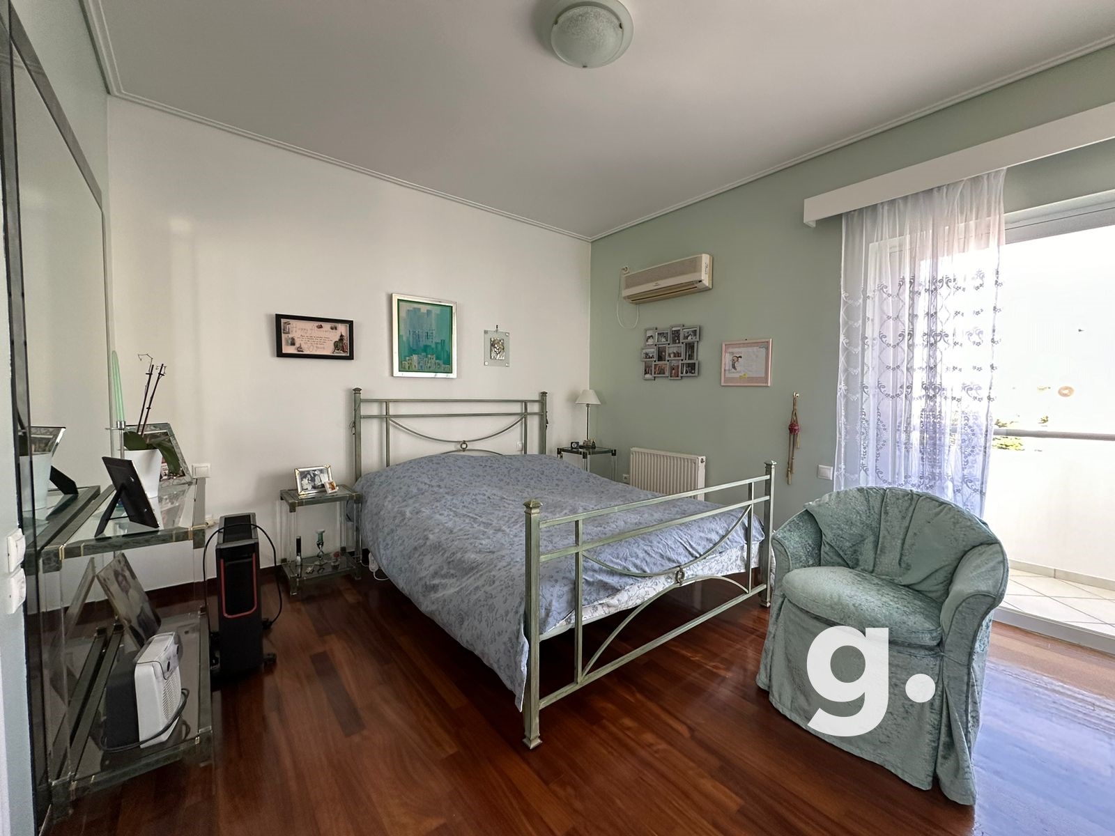 Greecing Real Estate
