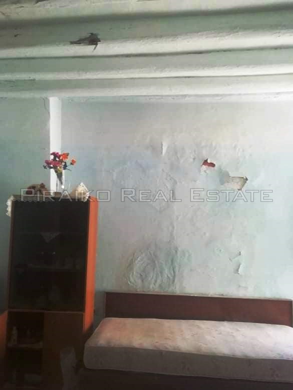 Piraiko Real Estate