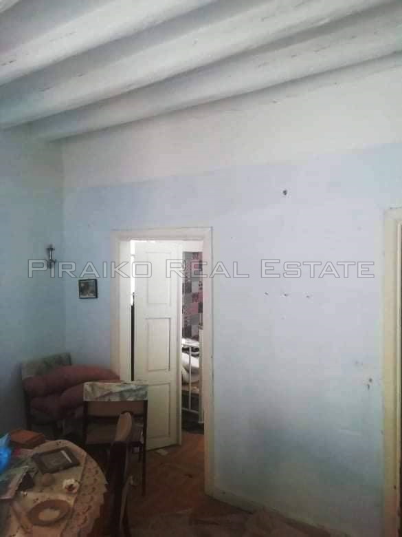 Piraiko Real Estate