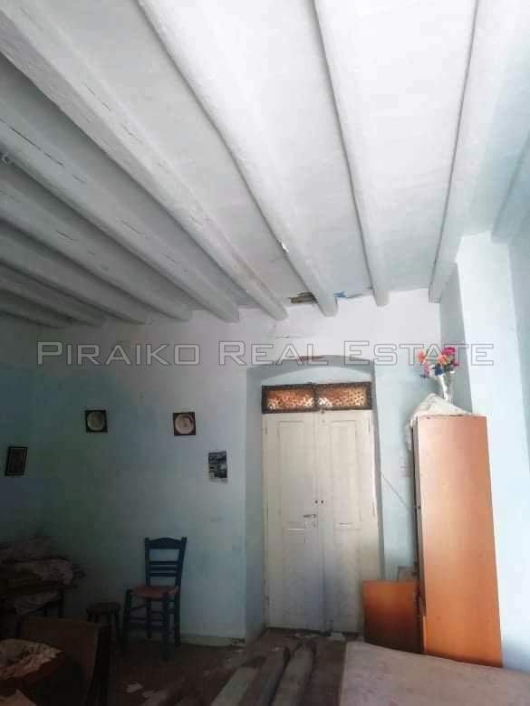 Piraiko Real Estate