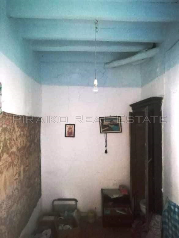Piraiko Real Estate